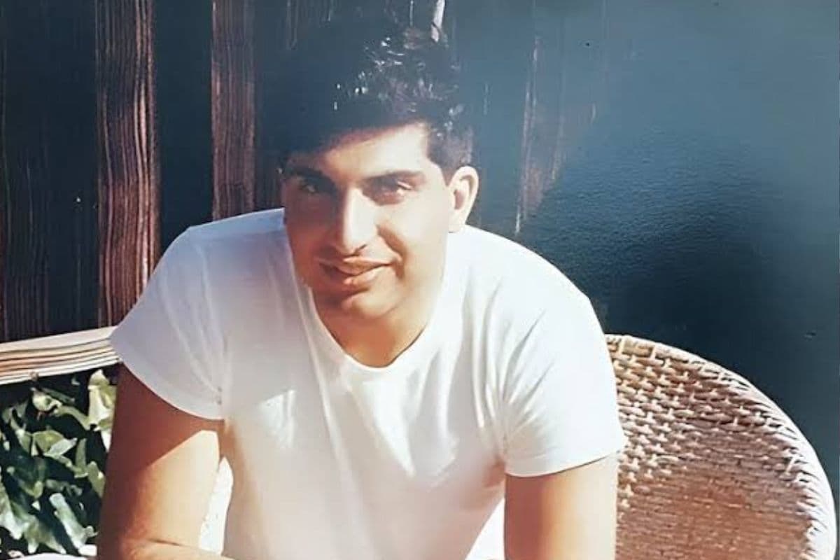 Ratan Tata: बॉलीवुड नहीं हॉलीवुड की ये फिल्में-सीरीज थीं रतन टाटा की फेवरेट, OTT पर आज ही करें एंजॉय