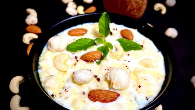 Sixth Day Bhog: ईस नवरात्रि मां कात्यायनी को भोग लगाएं शहद से बने ड्राई फ्रूट पंचाम्रत का, जानें विधि