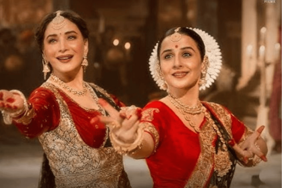 Ami Je Tomar 3.0: माधुरी दीक्षित-विद्या बालन का शानदार डांस फेस-ऑफ, भूल भुलैया 3 के गाने में हॉरर और मिस्ट्री का तड़का