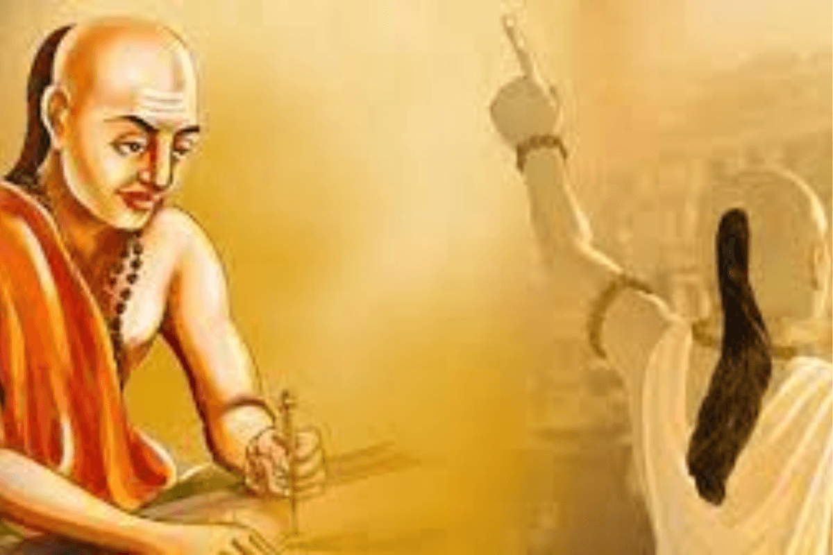 Chanakya Neeti: चाणक्य नीति के अनुसार किन लोगों पर भरोसा नहीं करना चाहिए?