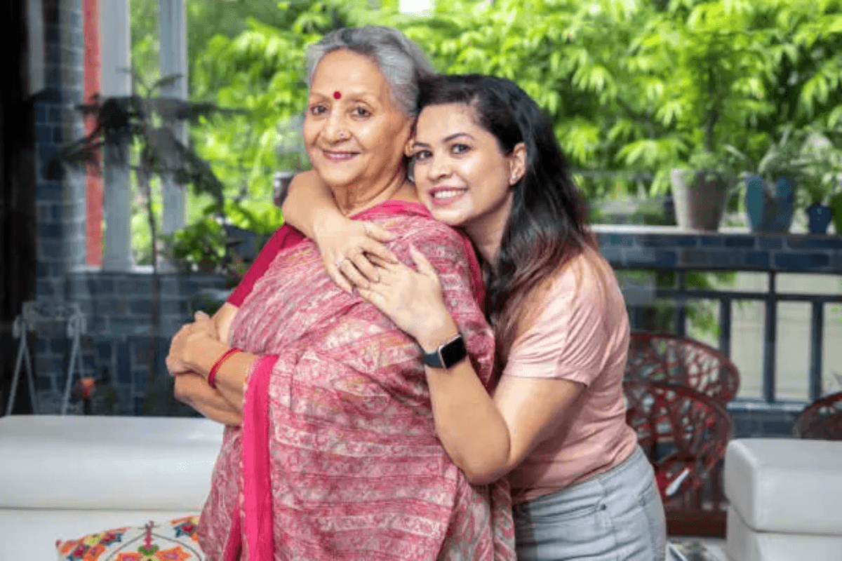 Mother’s Health: मां की सेहत का रखें ख्याल, उनके डाइट में शामिल करें ये पौष्टिक आहार Mother’s Health: मां की सेहत का रखें ख्याल, उनके डाइट में शामिल करें ये पौष्टिक आहार