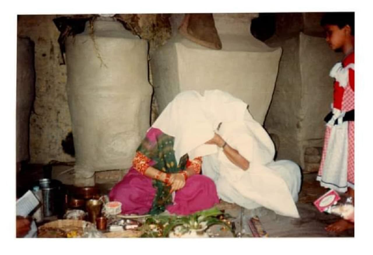 Navratri: कुलदेवी की पूजा में महिला गुरुओं का दबदबा, महाअष्टमी पर तंत्र का बीज मंत्र देने में अभी भी पुरुषों से आगे