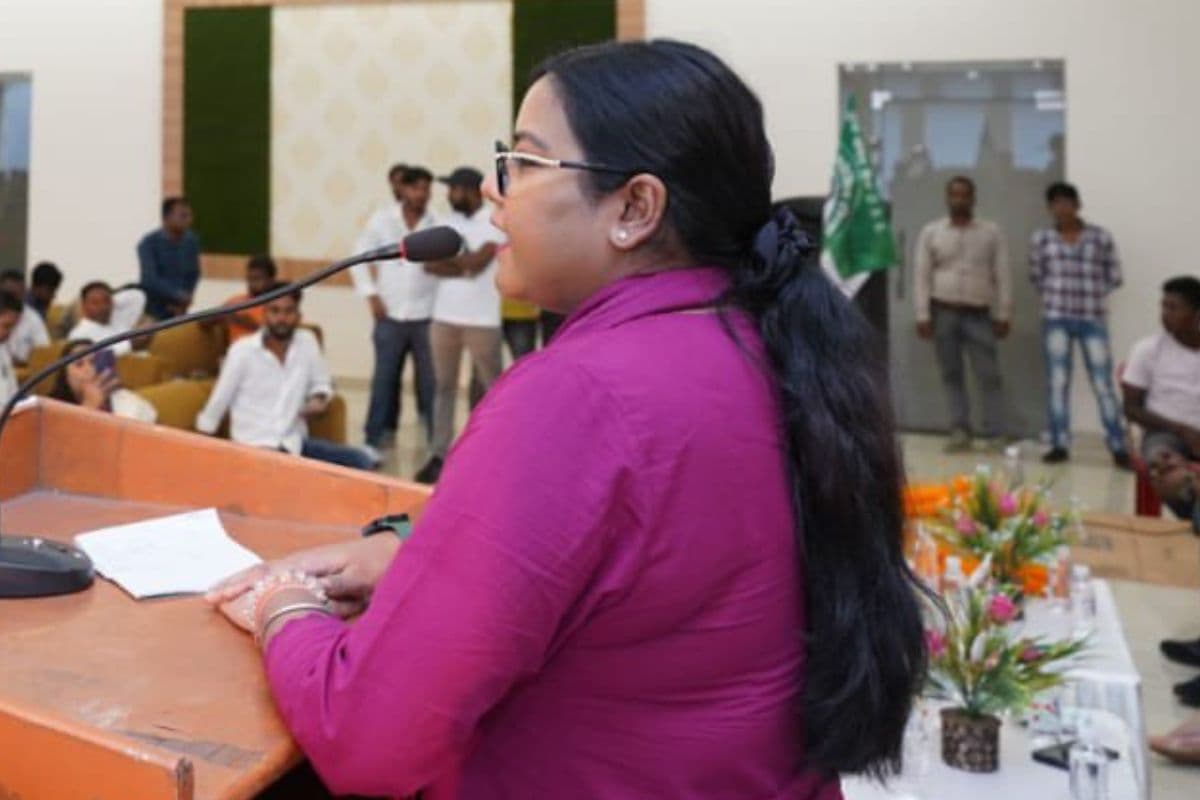 Jharkhand Chunav: शिबू सोरेन की पोती नहीं लड़ेगी चुनाव, BJP और JMM के बीच होगा सीधा मुकाबला