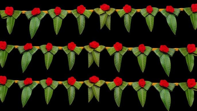 Diwali Toran Idea: आम के पत्तों से बनी तोरण को लटकाएं घर के बाहर, होते है ढेर सारे फायदे, जानें