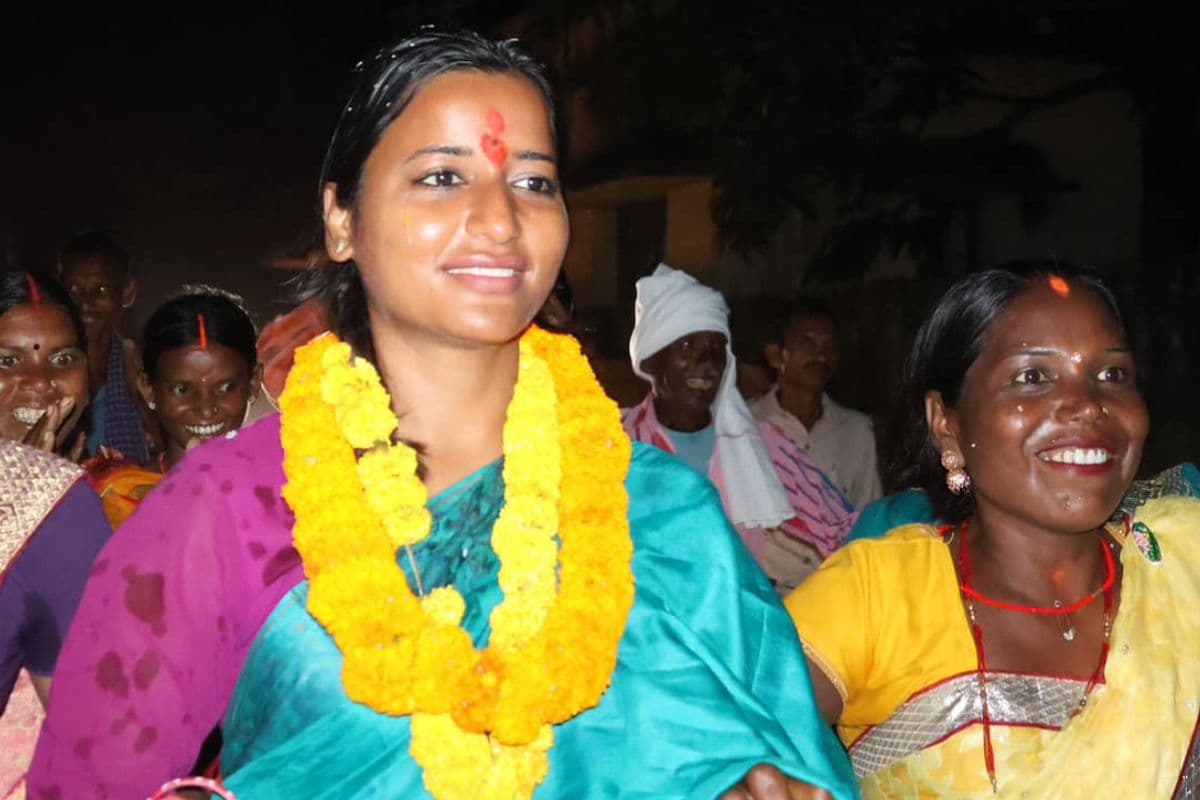 Jharkhand Politics: MLA अंबा प्रसाद ने गांधी जयंती पर बीजेपी में शामिल होने की खबर पर तोड़ी चुप्पी, बताया निराधार