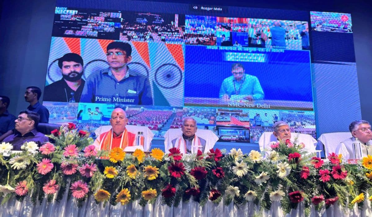 बिहार के 217 युवाओं को मिली नौकरी, पीएम ने दिया नियुक्ति पत्र, कहा- आपकी मनेगी डबल दिवाली