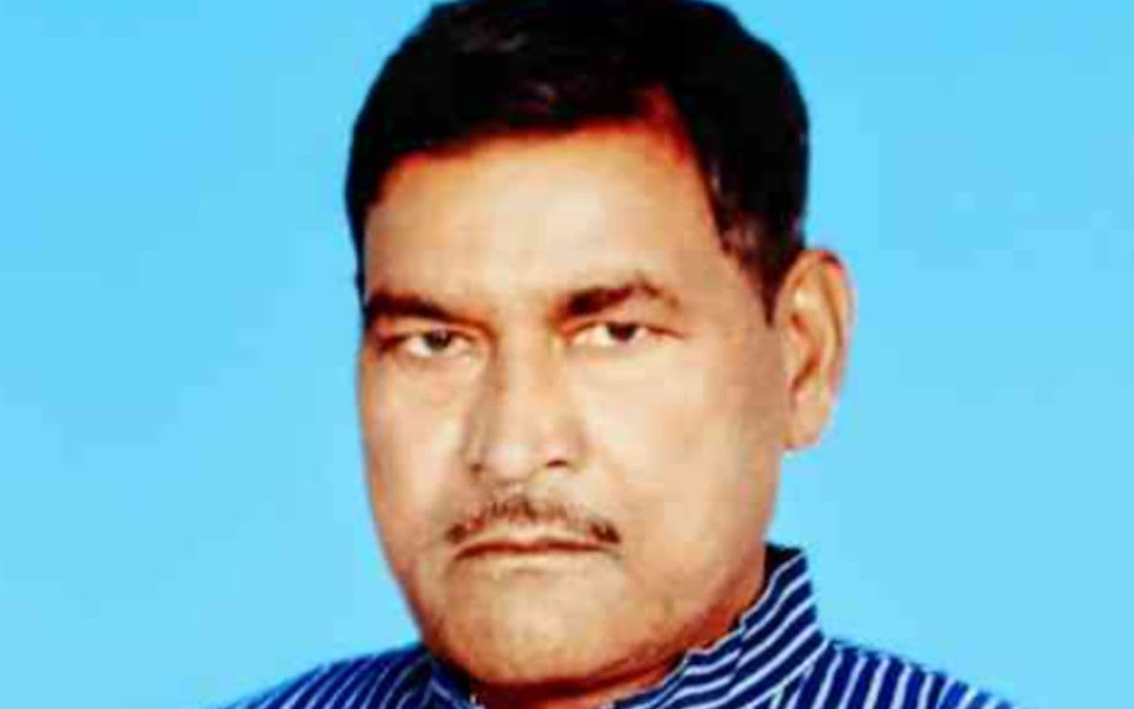 JDU leader: ट्रेन की चपेट में आने से जदयू नेता की मौत, मचा कोहराम