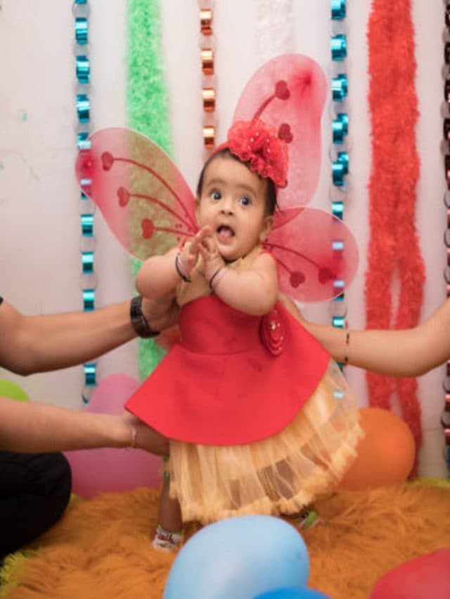 बेटी के लिए यहां से चुनें क्यूट नाम