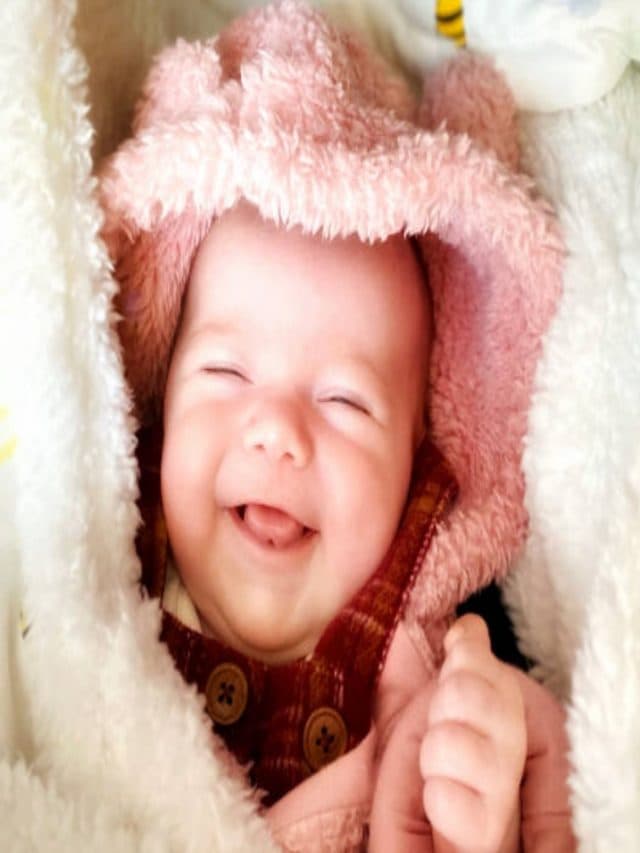 बेटी पर बहुत अच्छे लगेंगे मां पार्वती के ये नाम