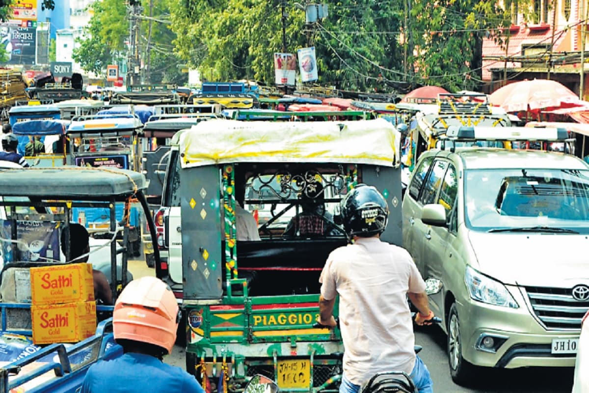 Jharkhand Election 2024: देवघर शहर को सड़क जाम से मुक्ति दिलाना अब भी बड़ी चुनौती, फ्लाइओवर बनना जरूरी