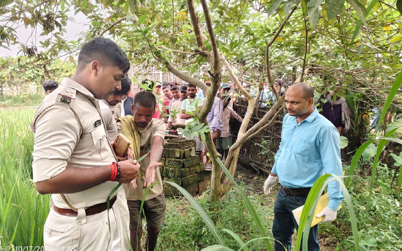 Bihar News: पूर्णिया में पति की मौत के बाद दो पत्नी आमने-सामने, पहली पत्नी ने सौतन पर हत्या का लगाया आरोप