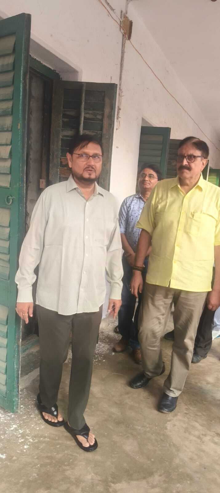 आरडी एंड डीजे कॉलेज मूल्यांकन केंद्र का कुलपति ने किया औचक निरीक्षण