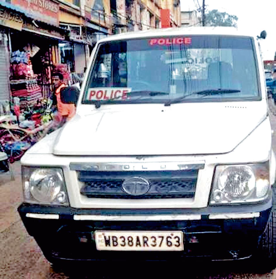 कांकसा पुलिस वैन लेकर फरार हुआ आरोपी अरेस्ट