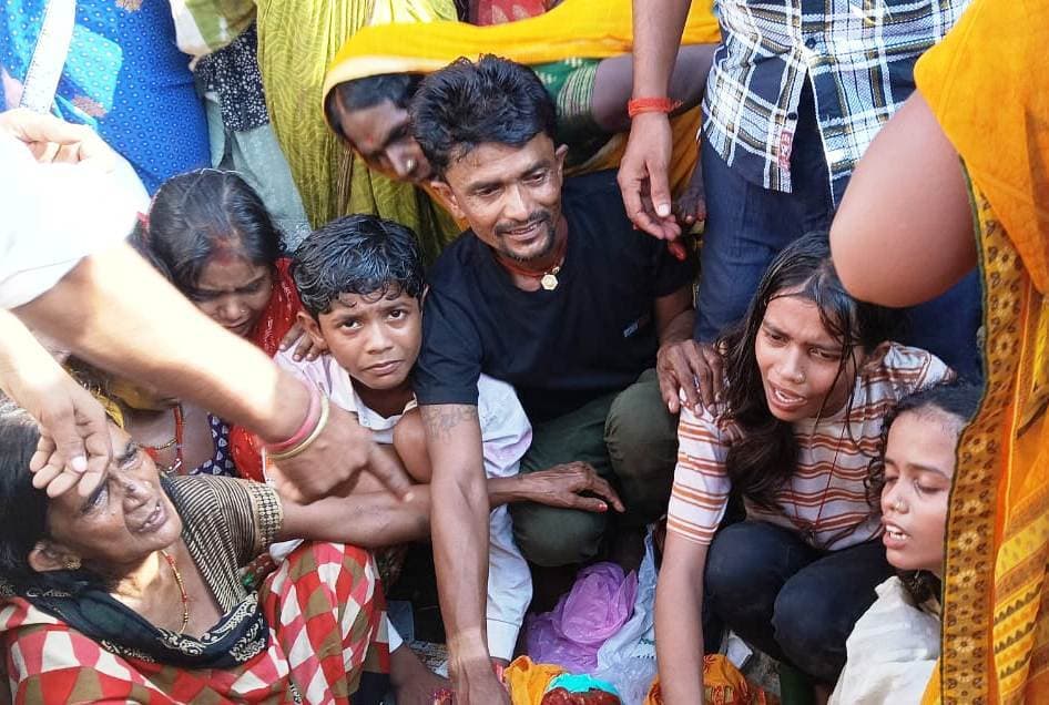 Aurangabad News : विद्यालय से घर लौट रही शिक्षिका की सड़क दुर्घटना में मौत