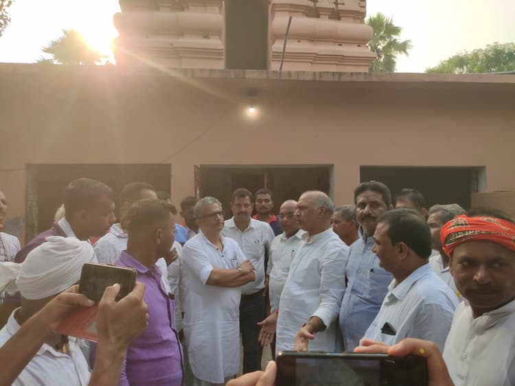 कोंचेश्वर महादेव मंदिर के जीर्णोद्धार के लिए होगा सर्वे : पर्यटन मंत्री