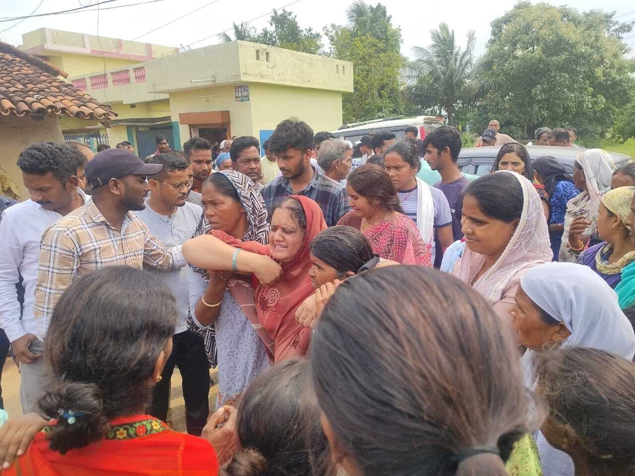 गैड़ा में प्रवासी मजदूर का शव पहुंचा, पसरा मातम