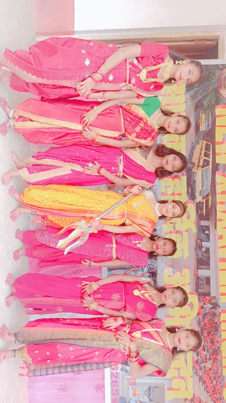 क्विज में स्कूली बच्चों ने दिखायी प्रतिभा