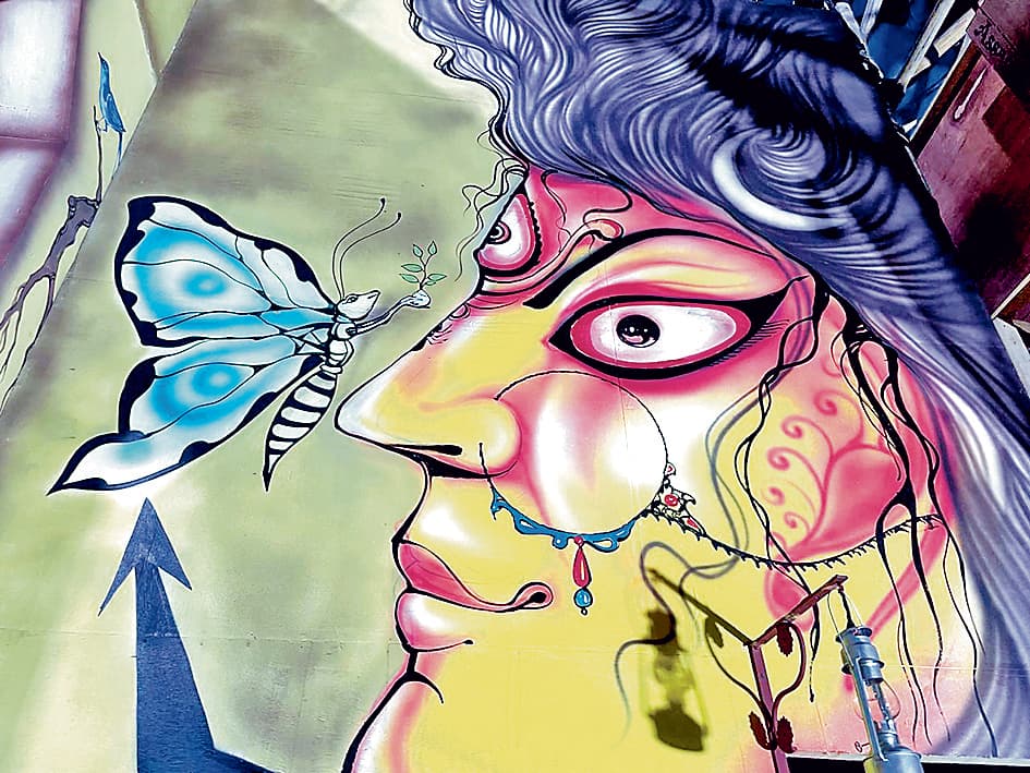 जंगल को बचाने मुहिम बना थीम