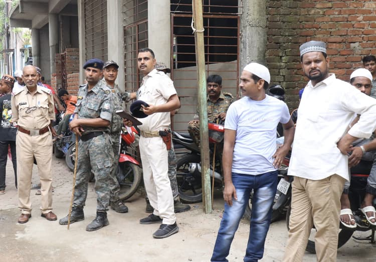 dhanbad news: शहाबुद्दीन की हत्या के 24 घंटे बाद भी नहीं मिला सुराग