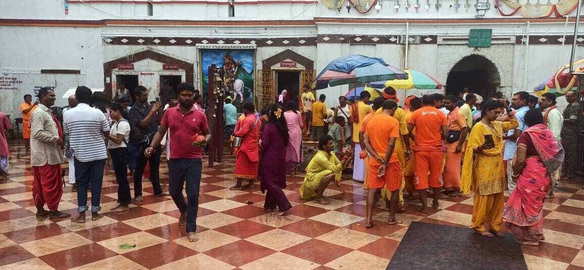 नवरात्र के पहले दिन 30 हजार श्रद्धालुओं ने की फौजदारीनाथ की पूजा