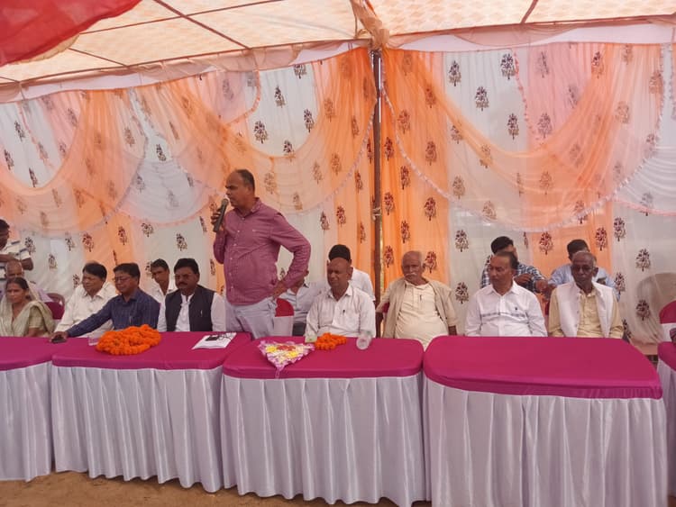 Giridih News:सरिया व बिरनी में चार पुलों का विधायक ने किया शिलान्यास