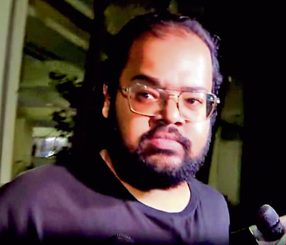 सीबीआइ ने पूर्व प्रिंसिपल संदीप घोष के करीबी आशीष पांडेय को किया गिरफ्तार