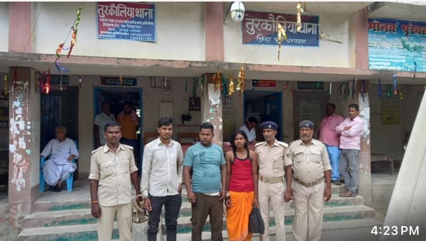 व्यवसायी से हुई लूट में तीन अपराधी गिरफ्तार