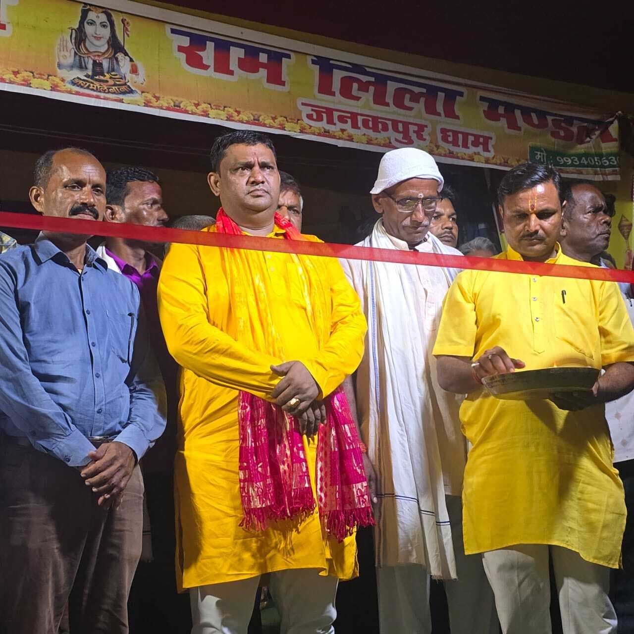 Giridih News:रामलीला के आयोजन से मानिकबाद का माहौल हुआ भक्तिमय