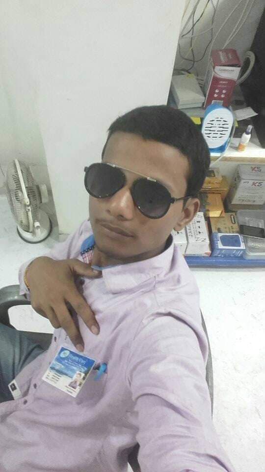 बाइकों की ठोकर में एक की मौत, दो घायल