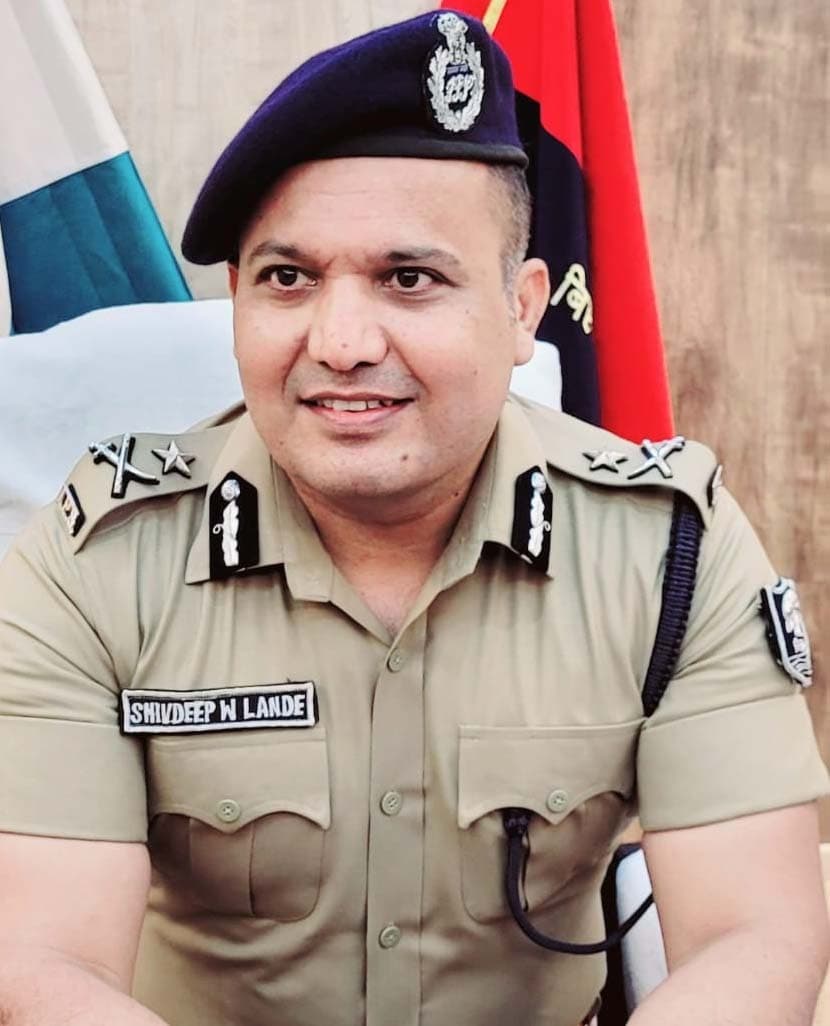 तनिष्क शोरूम में हुई लूट की घटना को लेकर आइजी ने किये कई सवाल