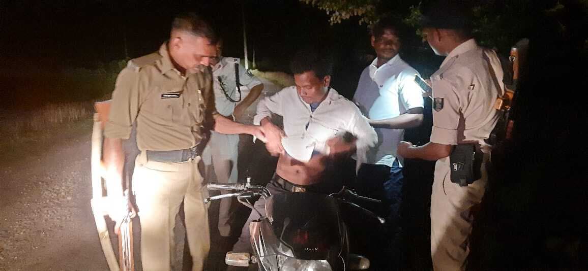 ठाकुरगंज पुलिस ने चलाया सघन वाहन चेकिंग अभियान