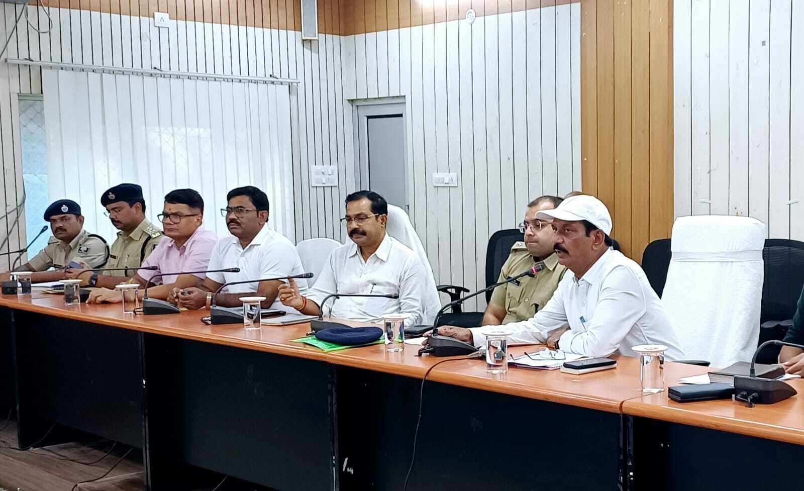 दुर्गा पूजा में खलल डालने वाले जाएंगे जेल, ड्रोन से नजर रखेगी पुलिस