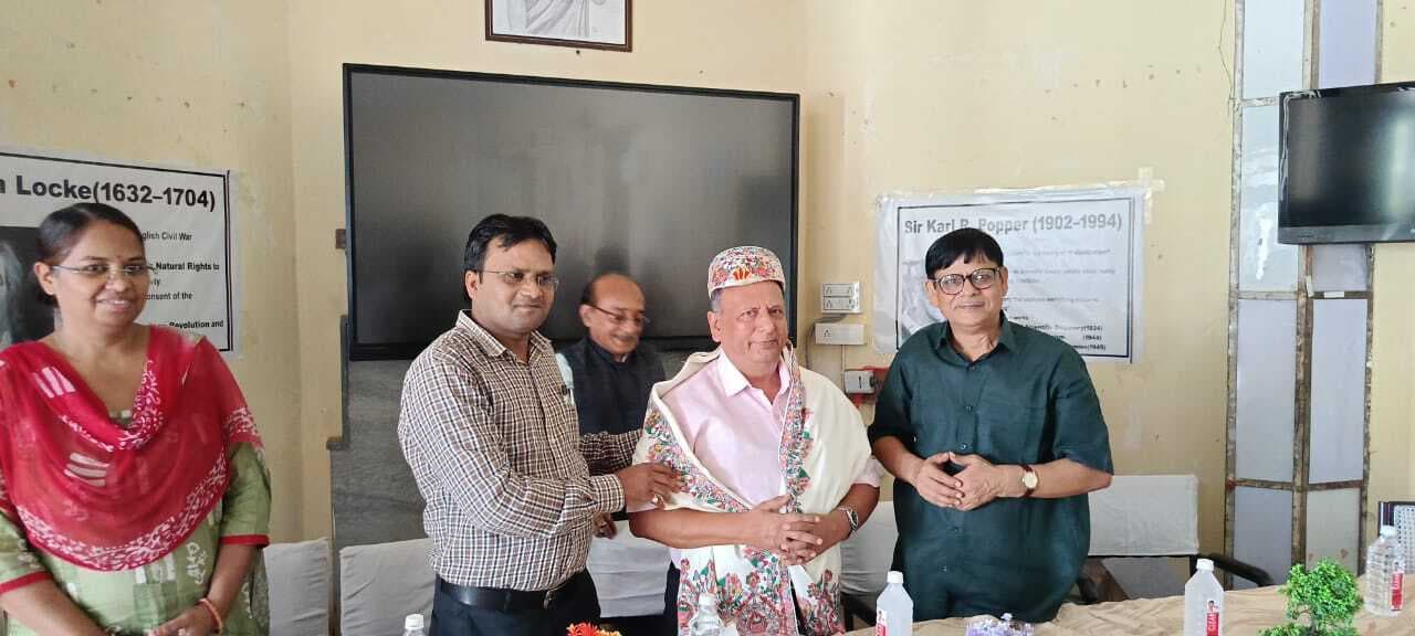 Darbhanga News: राष्ट्रीय हित, लोकतंत्रित मूल्य, मानवाधिकारों के सम्मान और बहुपक्षवाद पर आधारित है देश की विदेश नीति