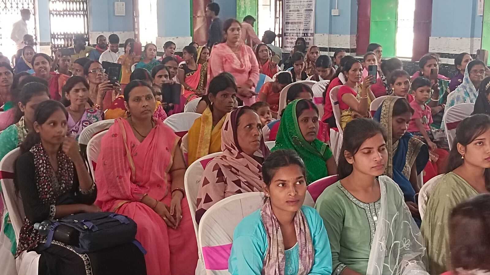 378 युवाओं को दिया जॉब ऑफर लेटर