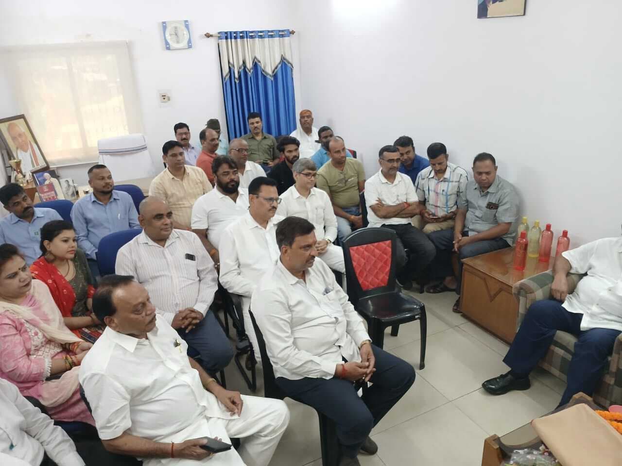 कांग्रेस प्रदेश अध्यक्ष के समक्ष उठी राकेश्वर को पूर्वी जमशेदपुर से टिकट देने की मांग