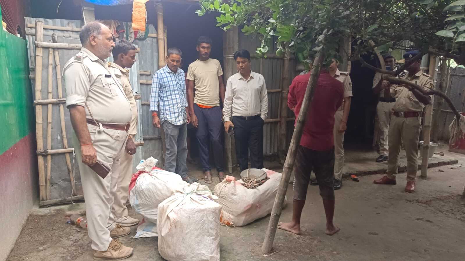 छापेमारी में 57.5 किलो गांजा बरामद, तस्कर गिरफ्तार