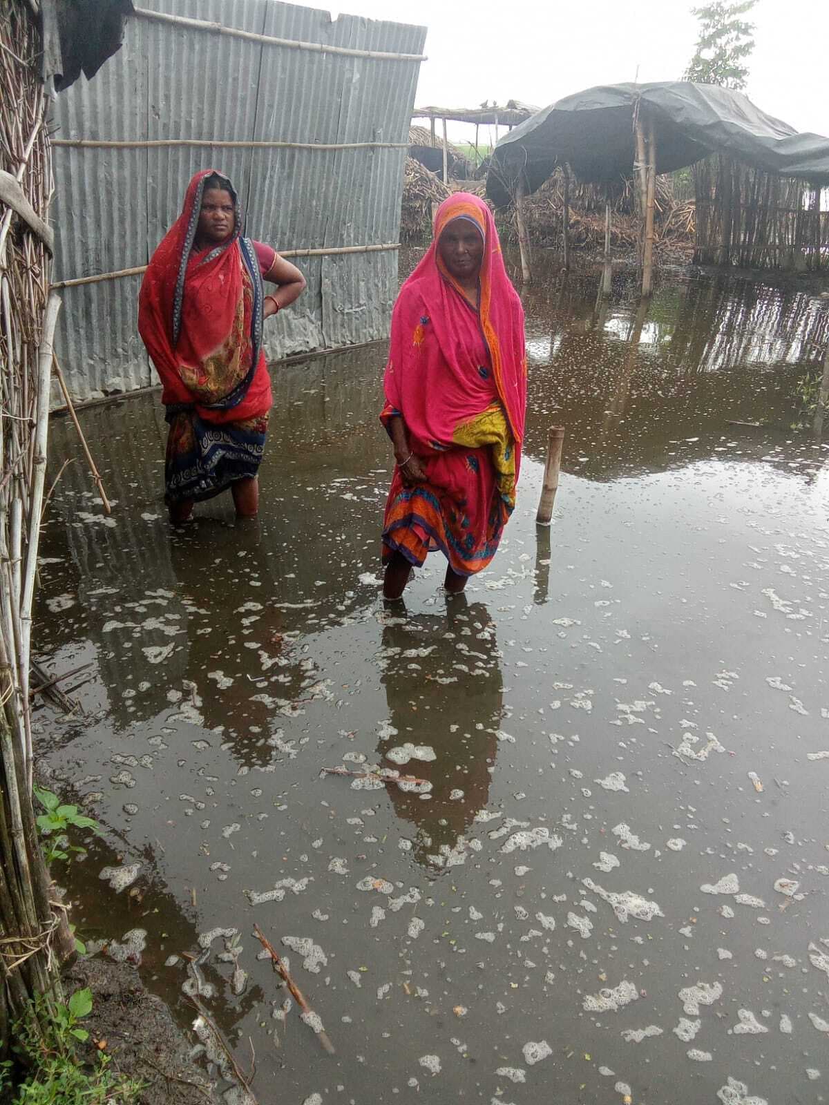 घर के चूल्हे तक बाढ़ का पानी पहुंचेगा, तभी मिलेगा मुआवजा