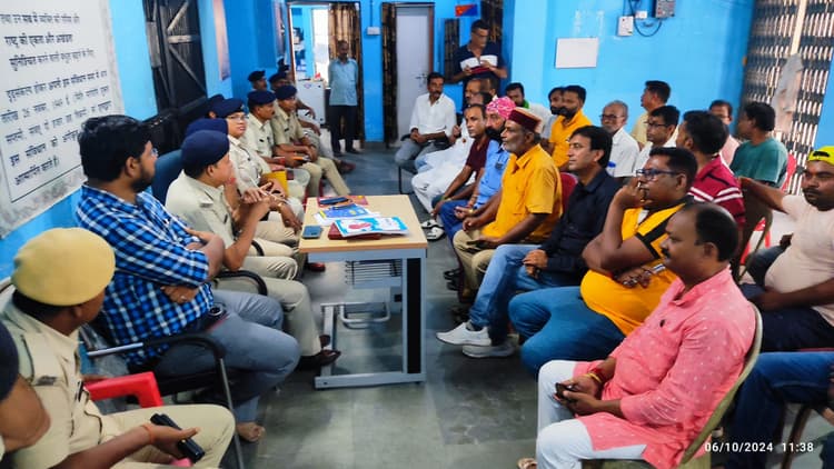 जमालपुर की प्रतिमा शोभा विसर्जन यात्रा है प्रसिद्ध, दिया जाता है बड़ा संदेश