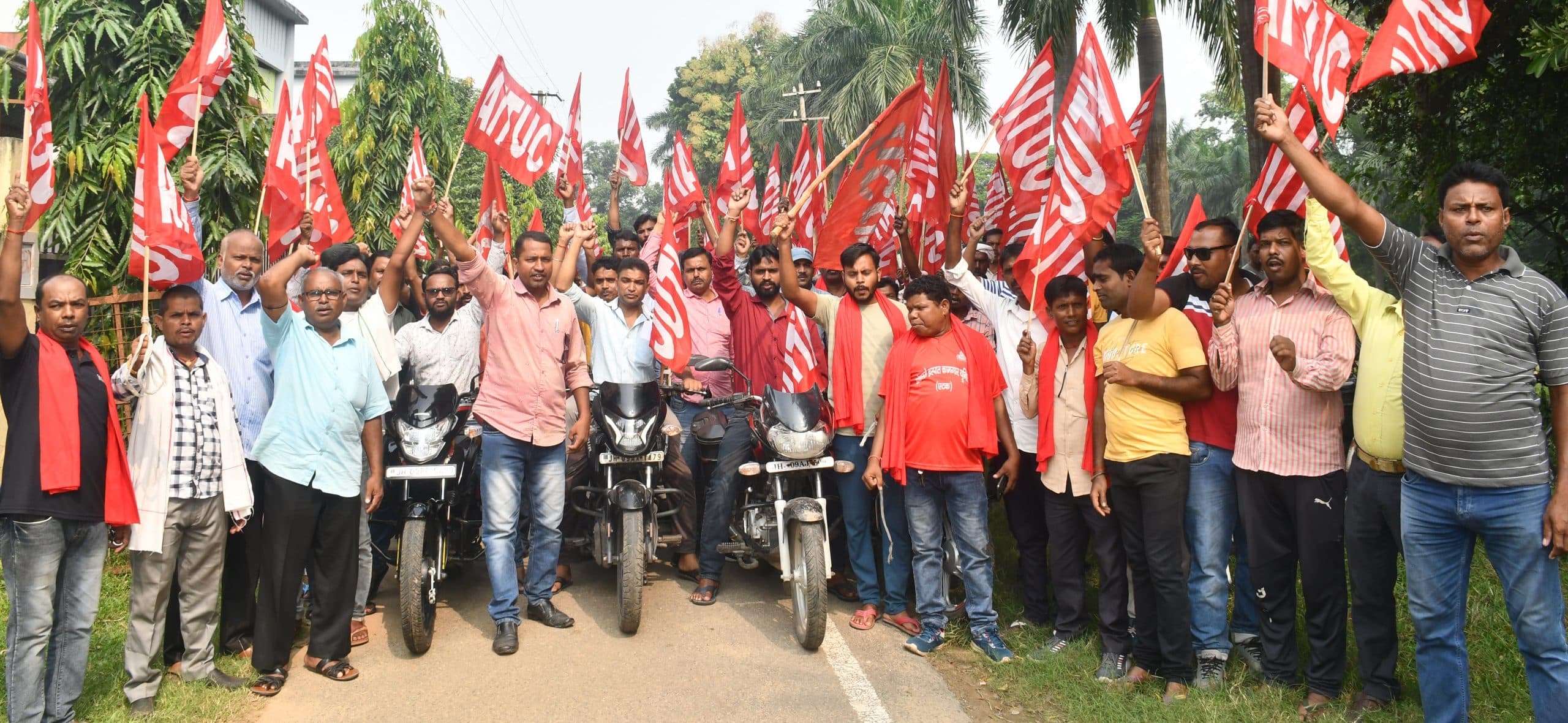 Bokaro News: कभी भी काम ठप कर सकते हैं ठेका मजदूर : रामाश्रय