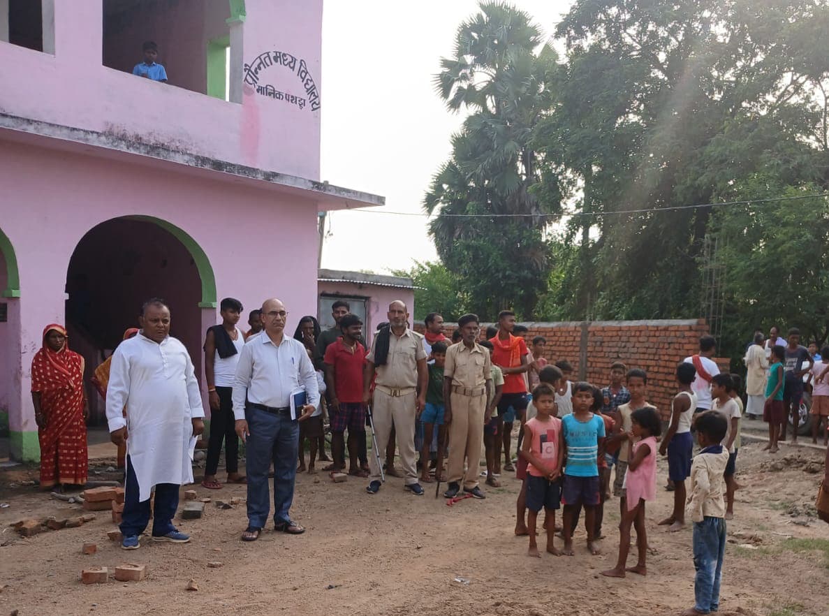 माणिक पथड्डा विद्यालय में काला नमक समझकर बच्चों ने खा लिया पोटाश, हालत गंभीर