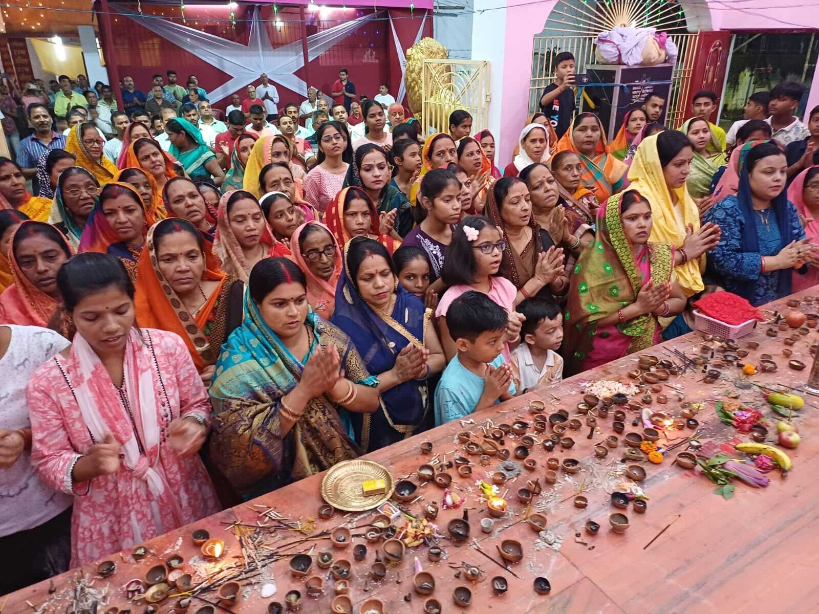 शारदीय नवरात्र के पांचवें दिन स्कंदमाता की हुई पूजा, मां कात्यायिनी की पूजा आज