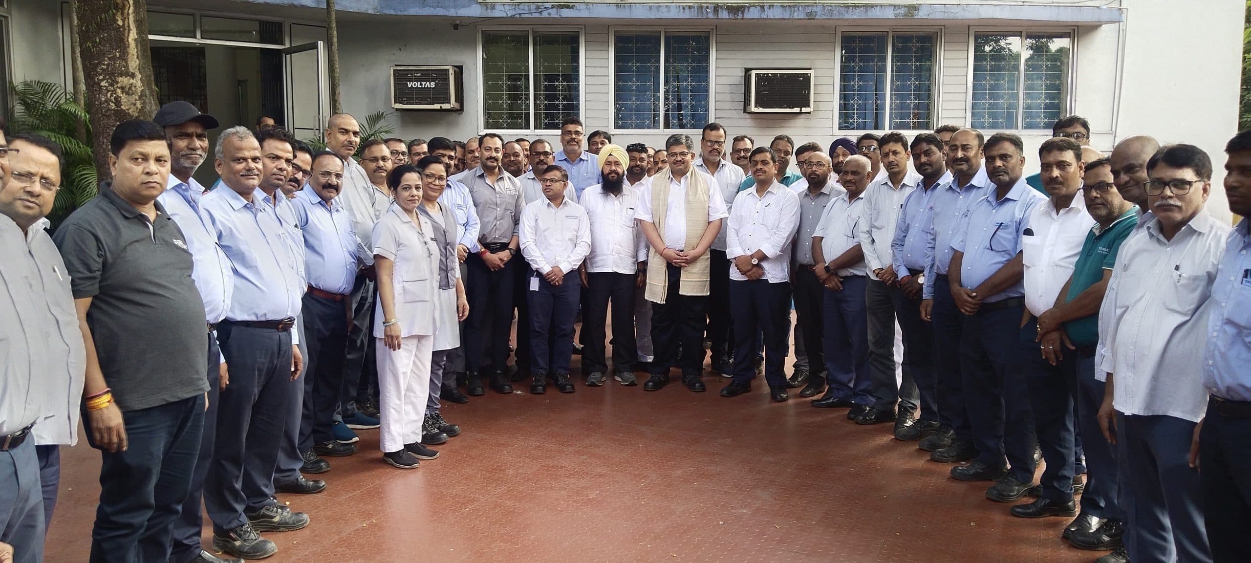 संघर्ष व मेहनत से ही हासिल होगा लक्ष्य   : रवींद्र कुलकर्णी