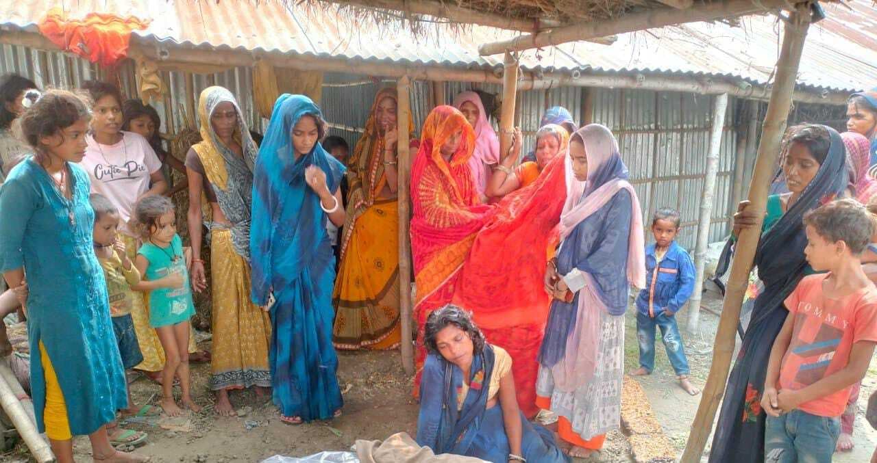 पानी से भरे गहरे गड्ढ़े में डूबने से अधेड़ की मौत