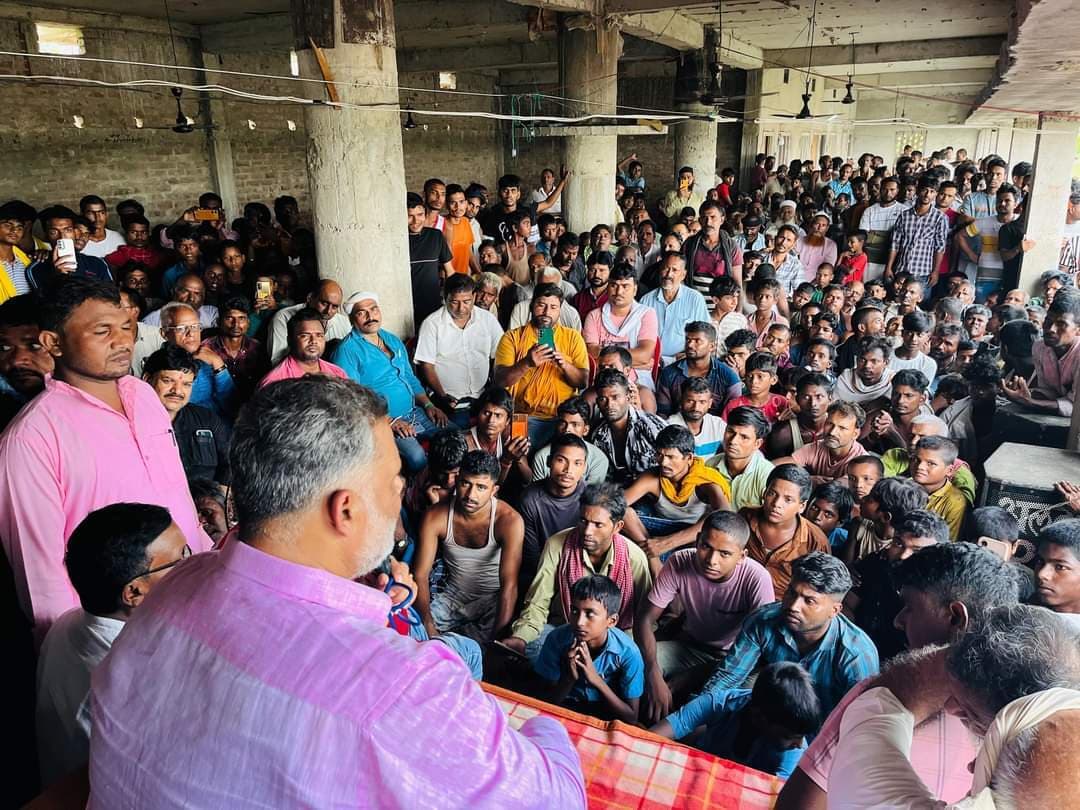 कठिन समय में हमरा हाथ बाढ़ पीड़ितों के साथ : पप्पू यादव