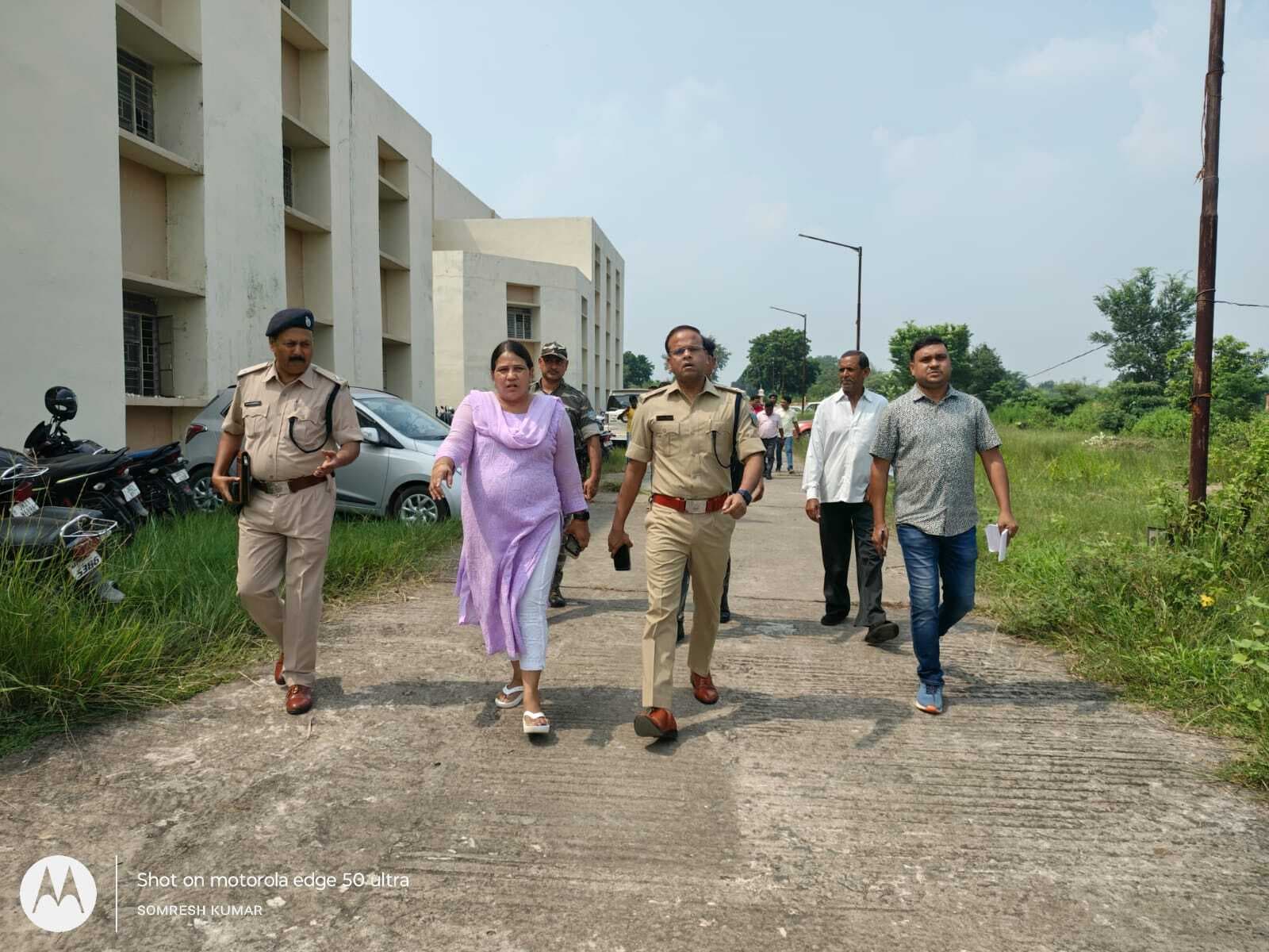 डीसी-एसपी ने न्यू पॉलिटेक्निक कॉलेज का लिया जायजा