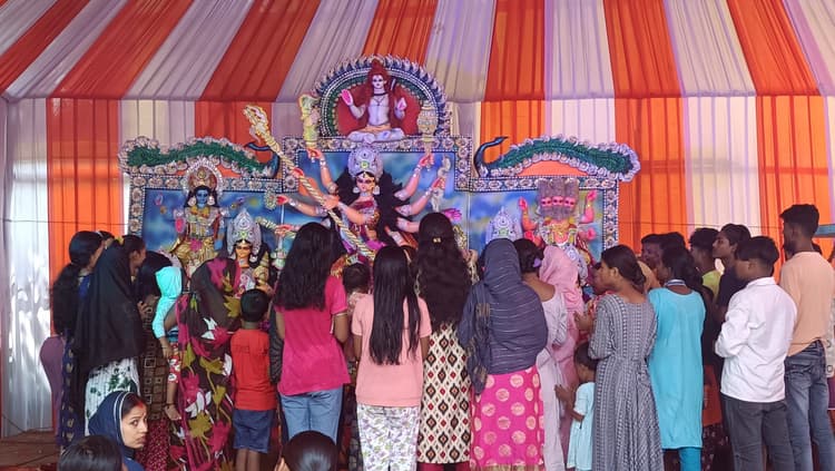 कालरात्रि की पूजा आज, आराधना में डूबा शहर