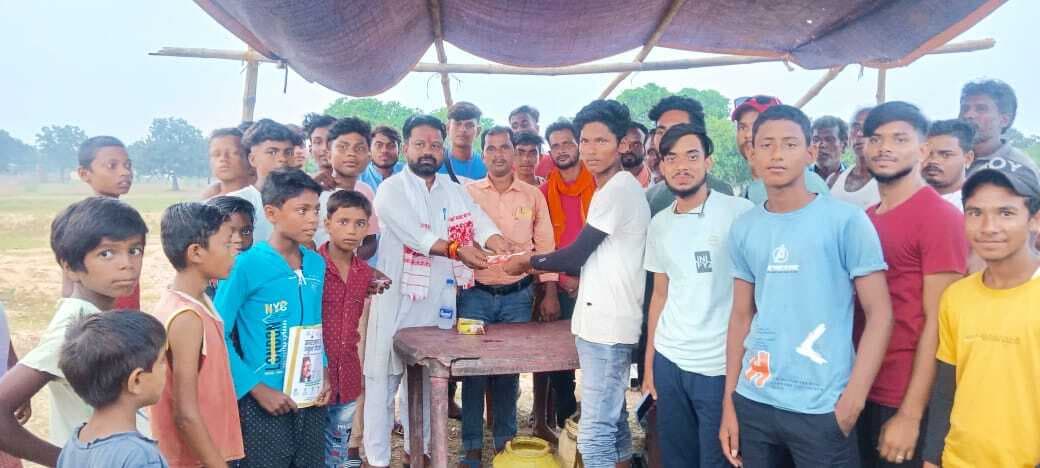 भागूपाड़ा ने सुंदरपुर की टीम को छह विकेट से हराया