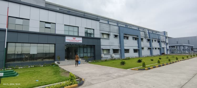 वर्करों के बीच अफवाह फैलाकर पुराने ठेकादार फैक्ट्री  बंद करने की रची साजिश: श्रीवास्तव