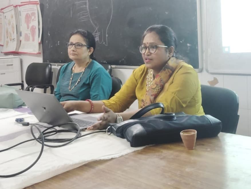 गर्भवती महिलाओं को भी परिवार नियोजन की जानकारी मिले : डॉ अनुपमा