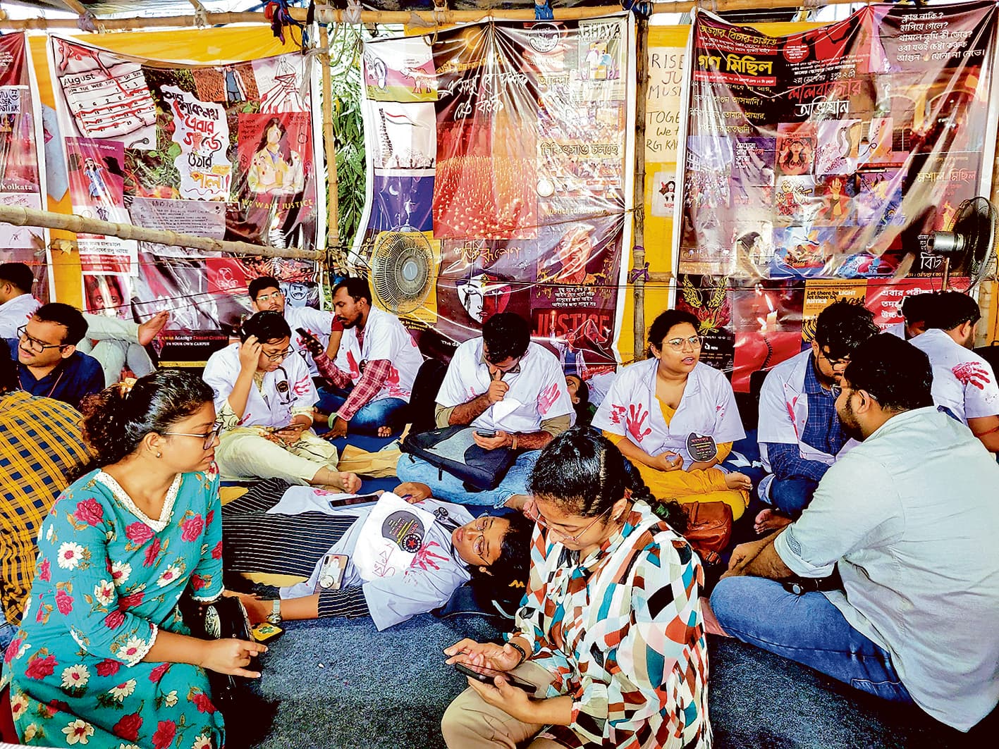 सीनियर डॉक्टर भी रोज करेंगे भूख हड़ताल